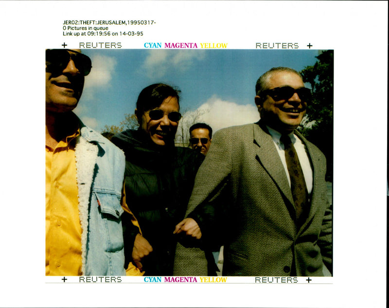 1995 ISRAELI ART DEAL YOSSI COHEN ISRAEL JERO POLICE PARIS WRITER PICASSO - Vintage Photograph