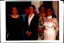 1995 FIRST LADY HILLARY RODHAM TONY PRIME MARTIN TITLE ITALIAN WRITER WIFE - Vintage Photograph