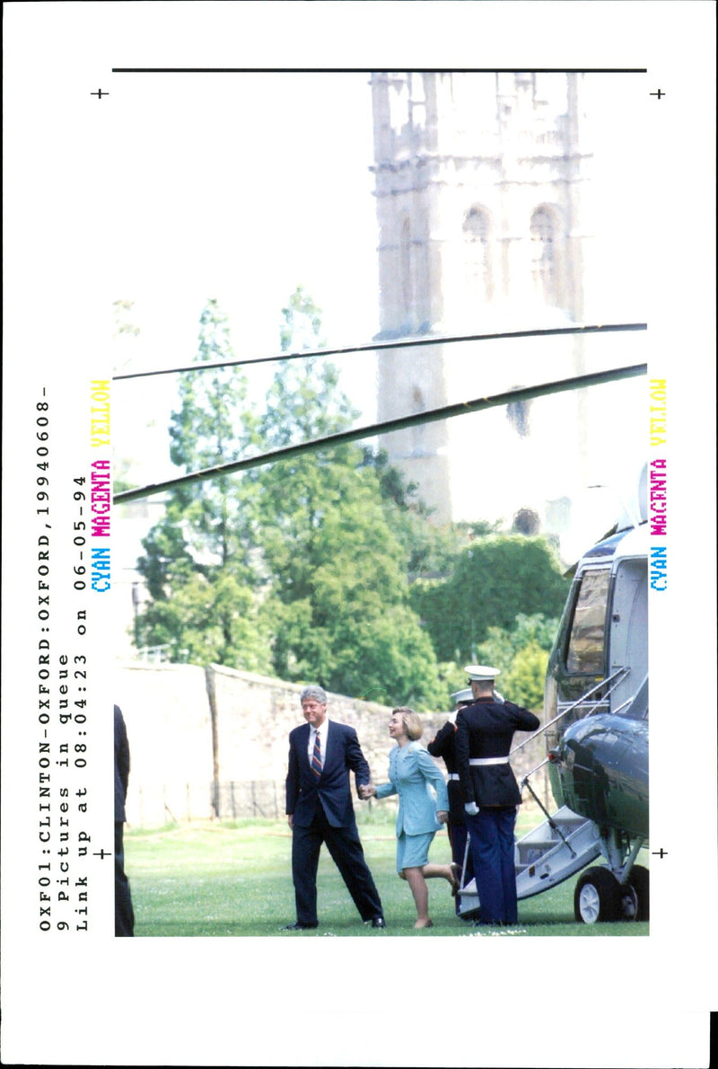 1994 PRESIDENT BILL CLINTON AND IFE GARY CAMERON ENGLAND WRITER COUNTRY - Vintage Photograph