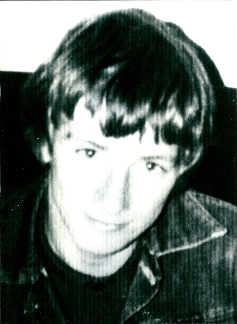 1982 MARK BOWERS WAS LAST SEEN WERNESDAY NIGHT ABOUT ONLY FEW HUNDR PRESS - Vintage Photograph