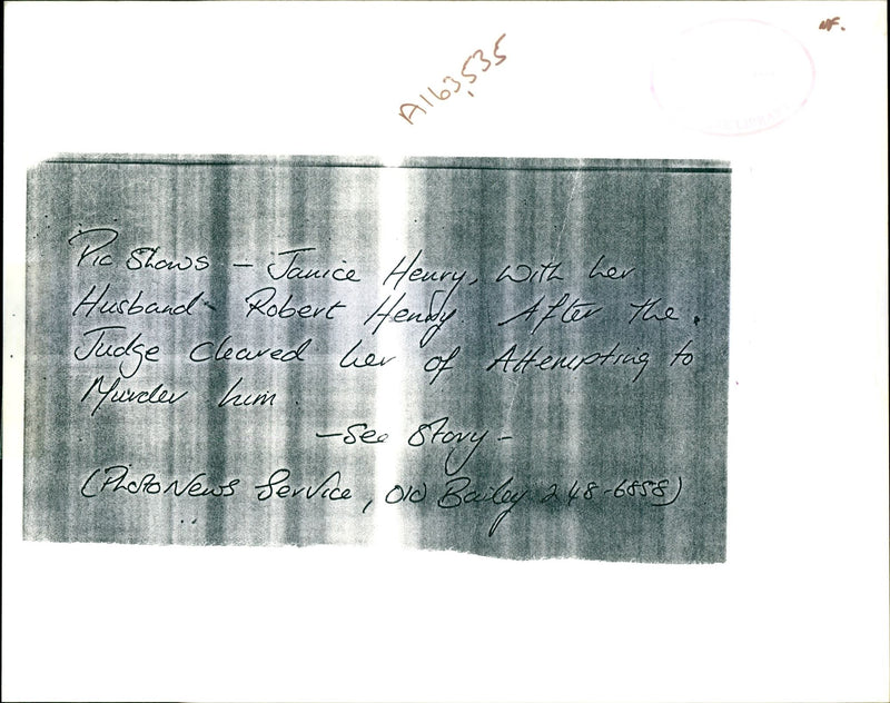 AFTER THE JUDGE CLEARED HER ALTERESTING MURDER HIM SEE ROBERT HENDY - Vintage Photograph