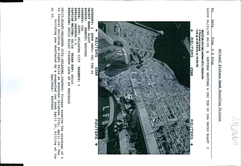 1995 OKC BLAST OKLAHOMA CITY PICTURES QUEUE LINK USA CAR WRITER COUNTRY - Vintage Photograph