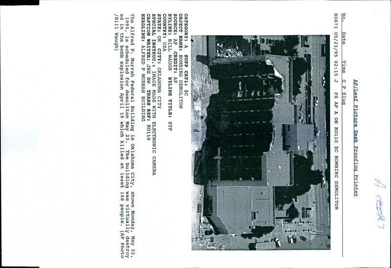 1995 THE ALFRED MURRAH FEDERAL BUILDING OKLAHO WRITER USA TITLE IMAGE CAMERA - Vintage Photograph