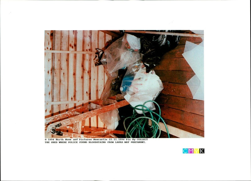 1994 POLICE FOUND BLOODSTAINS HOUSE NEWCASTLE DENO SAUNO LAURA - Vintage Photograph