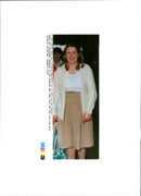 1994 LAURA MAY SHATANAWI MURDERED HER HUSBAND WHO THEN SAID SHE HAD LEF DENO - Vintage Photograph