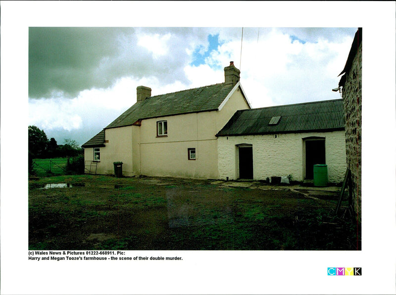 HARRY AND MEGAN TOOZES FARMHOUSE WAS THE SCENE THEIR DOUBLE MURDER WALES - Vintage Photograph