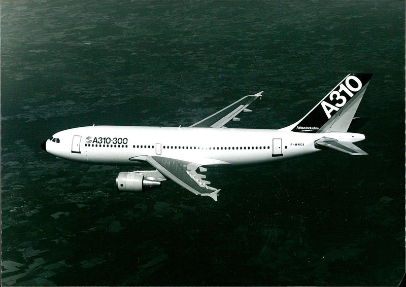 Aircraft: A310 Airbus - Vintage Photograph