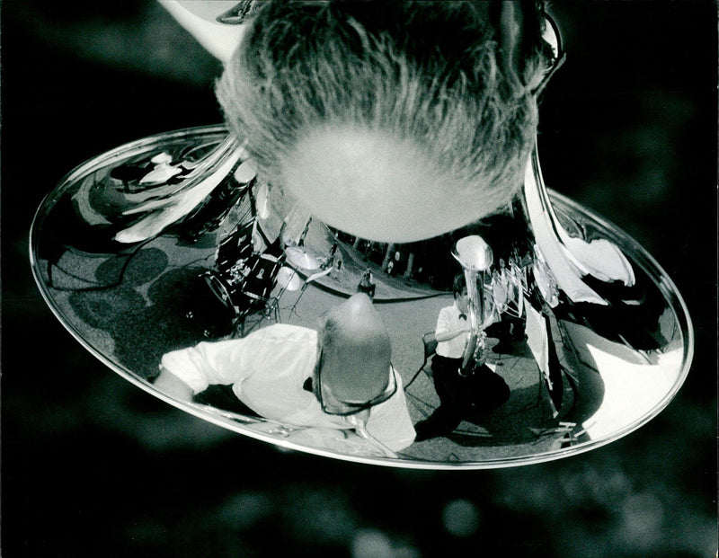 1990 WARM SUMMER SUNDAY AFTERNOON HIGHLY POLISHED MUSIC BAND COMPANY PUBLISHED - Vintage Photograph