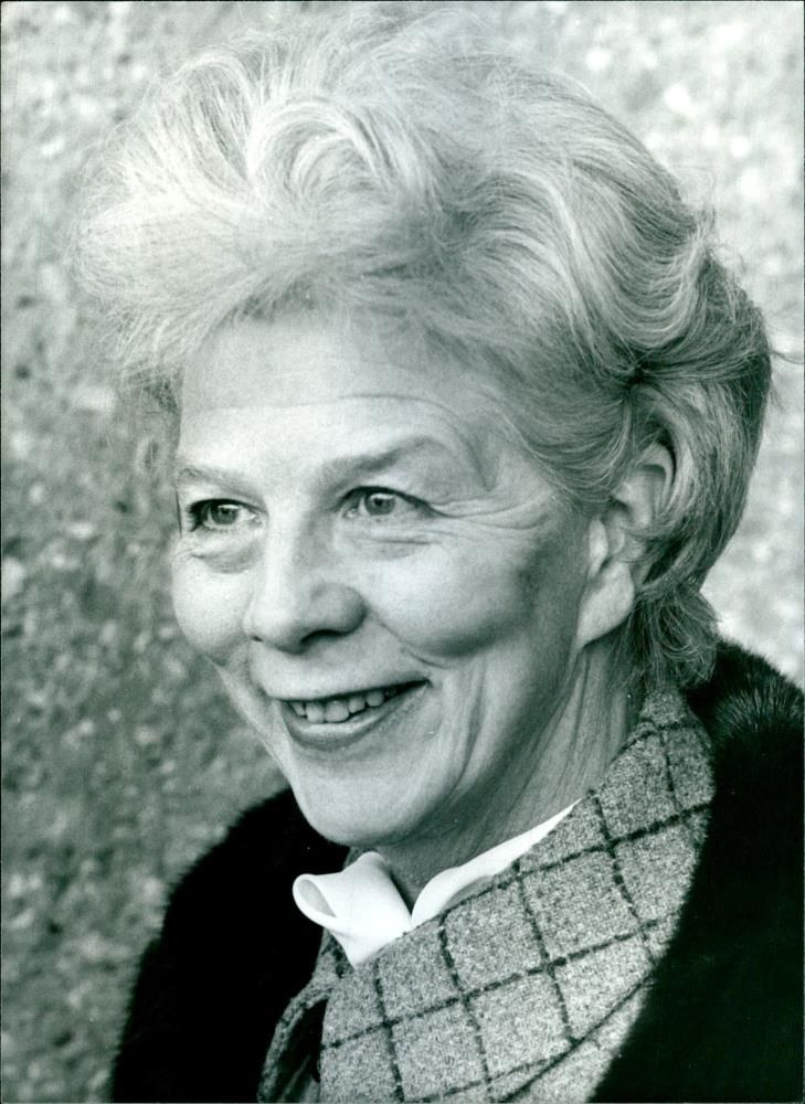 Wendy Hiller, English former film actress - Vintage Photograph