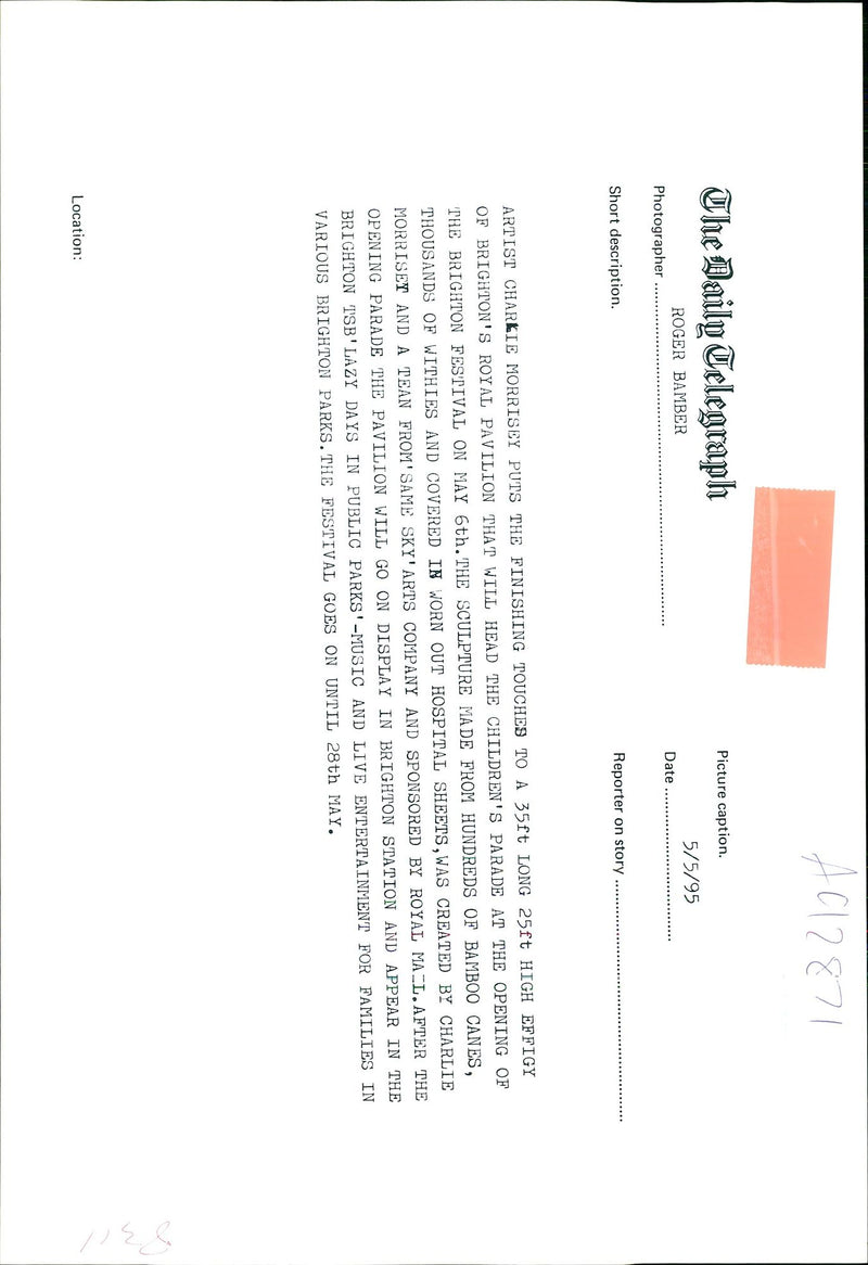 1995 LONG HIGH EFFIGY BRIGHTONS ROGER BAMBER MUSIC ARTIST COMPANY - Vintage Photograph