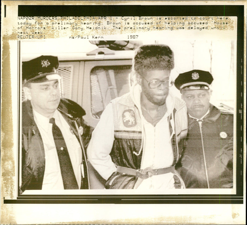 1987 CYRIL BROWN ACCUSED HELPING HORRORS ILLER GARY PAUL KERN - Vintage Photograph