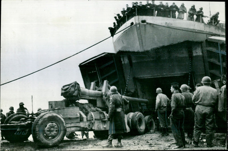 'Long Tom' 155mm (British) Guns - Vintage Photograph