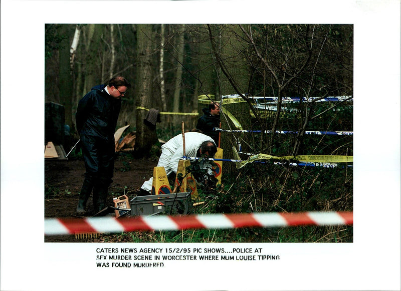 1995 MUM LOUISE TIPPING WAS FOUND MURDERED ROIN VIESSMENT CATERS NEWS AGEN POLICE - Vintage Photograph