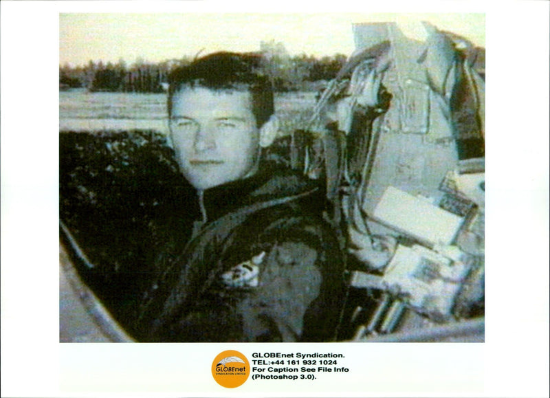 1995 THE CURRENT EDITION PARIS MATCH SHOWS PICTURES TWO WRITER FRENCH - Vintage Photograph