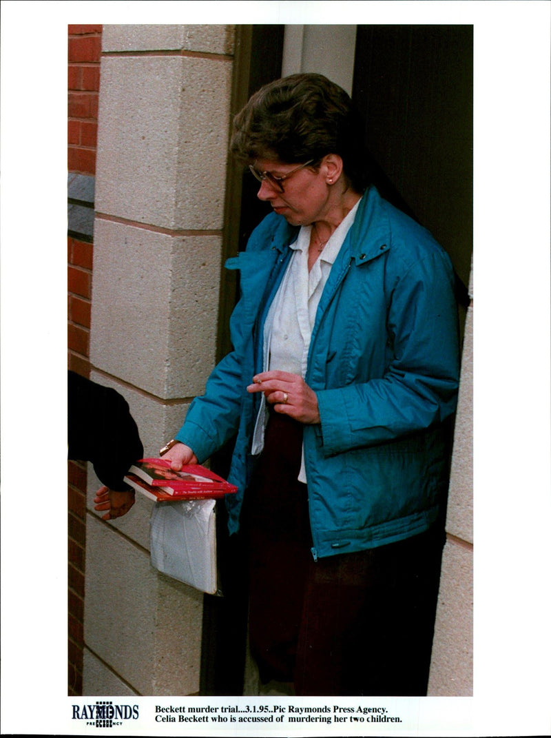 CELIA BECKETT ACCUSED MURDERING HER TWO CHILDREN THE TRIAL PRESS - Vintage Photograph