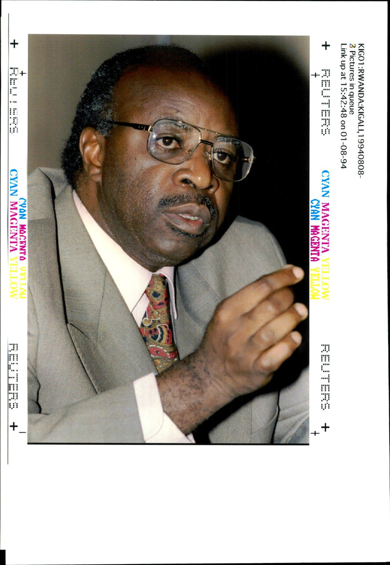 1994 CYAN MAGENTA VELOW NEON MOCENT TONY PRIME WRITER COUNTRY - Vintage Photograph