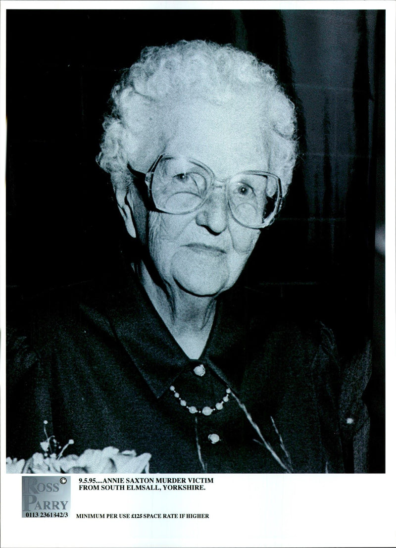 1995 VICTIM MRS SAXTON WOMAN MURDERE MICHAEL SMITH WAR DEATH PUBLISHED MEMBER - Vintage Photograph