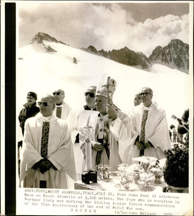 Pope John Paul II celebrates mass on Mount Adamello at 3,200 meters - Vintage Photograph