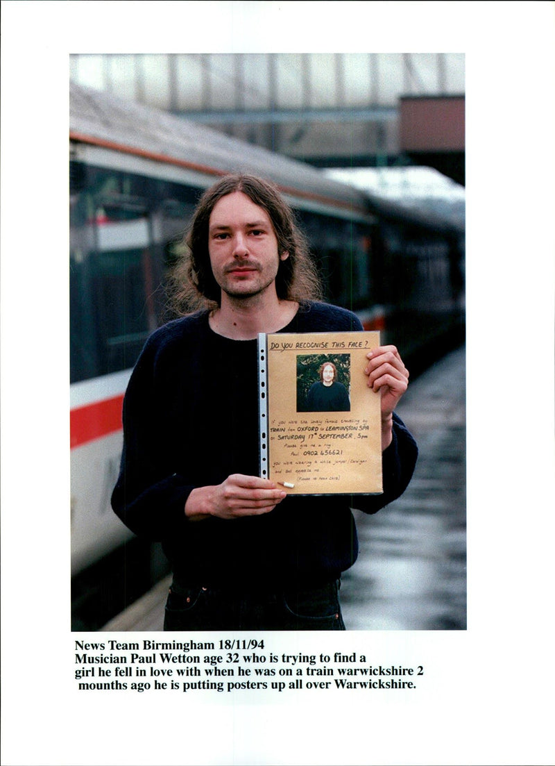 1994 MUSICIAN PAUL WETTON AGE WHO TRYING FIND GIRL FELL LOVE WITH - Vintage Photograph