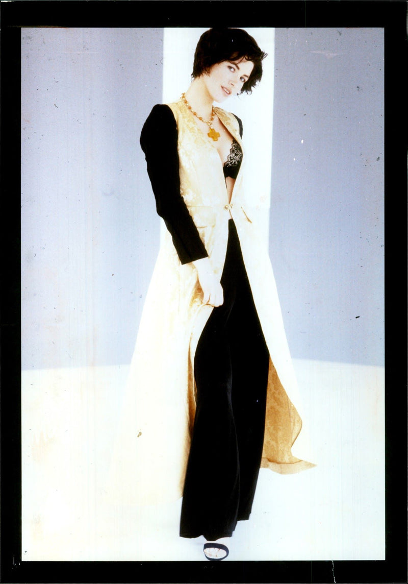 Helen Barrington-Ward - Vintage Photograph