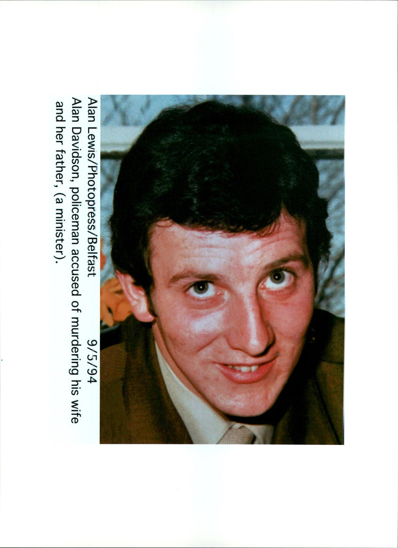 1994 ACCUSED MURDERING HIS WIFE AND HER FATHER ALAN DAVIDSON - Vintage Photograph