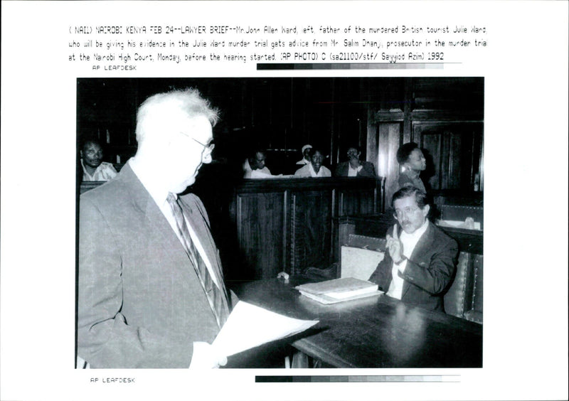 1992 FATHER THE MURDERED BATISM TOURIST JULLE WAND WHO WILL SAYYID AZIM - Vintage Photograph