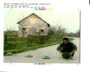 1994 KRAJINA SERB SOLDIER PLANTS ANTI TANK MINES THE RUSSIAN WRITER COUNTRY - Vintage Photograph