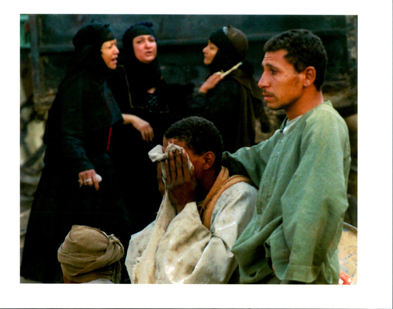 1994 DURUNKA MILES SOUTH CAIRO SANTIAGO LYON TITLE WRITER COUNTRY EARLY - Vintage Photograph