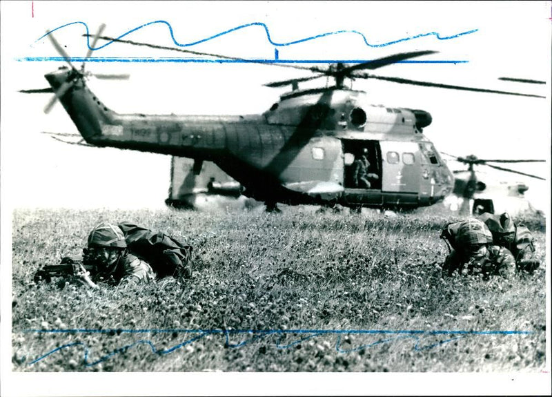 Army: Air Mobile Brigade - Vintage Photograph