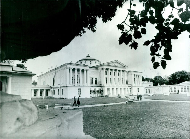 Moscow: Ostankhino Palace - Vintage Photograph