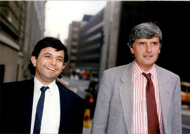 WHO EVDENCE THE TRIAL ACCUSE TRAGIC MURDER JARNI LEFT OLGRAVE GANG - Vintage Photograph