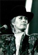 OPEN CAMERA MUSIC PRESS SINGERS SINGER - Vintage Photograph