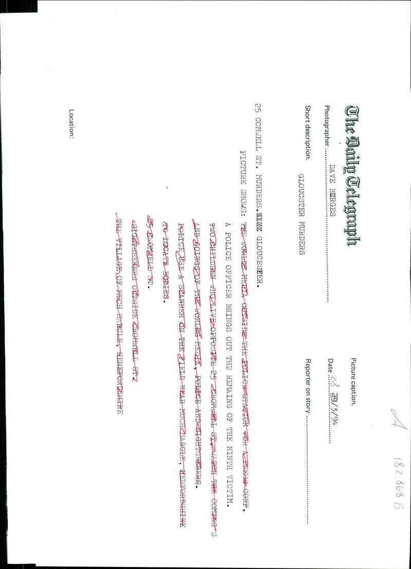 GLOUCSTER MURDERS COMWELL MURDERSXXX DAVE BURGES POLICE OFFICER PRESS - Vintage Photograph