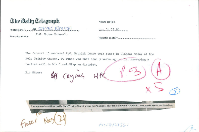 1993 FUNERAL MURDERED PATRICK DUNNE TOOK JAMES FRASER POLICE OFFICER - Vintage Photograph