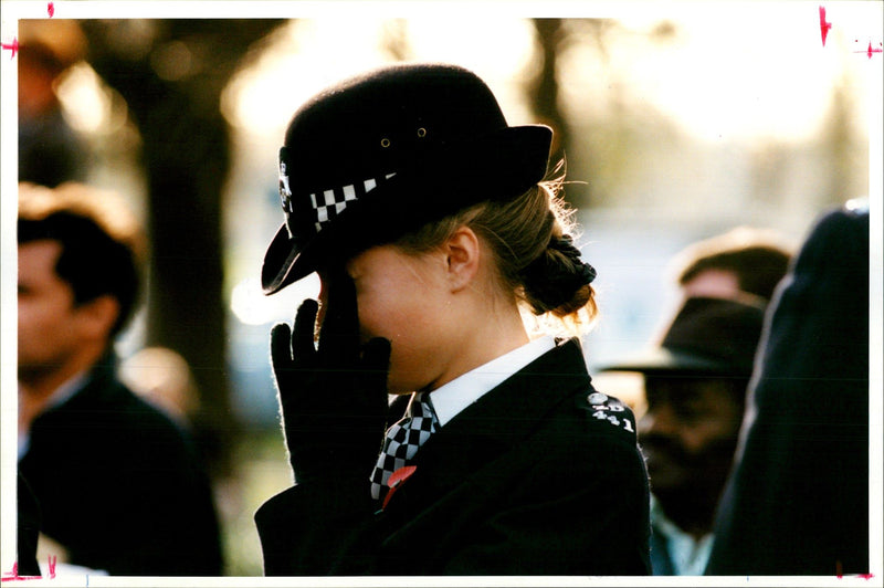 1993 FUNERAL MURDERED PATRICK DUNNE TOOK JAMES FRASER POLICE OFFICER - Vintage Photograph