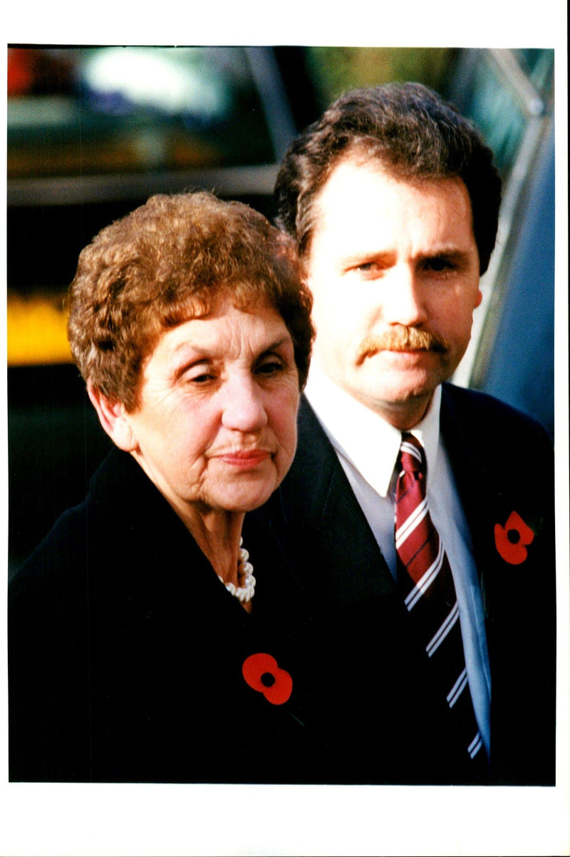 1993 FUNERAL MURDERED PATRICK DUNNE TOOK PLA HOLLIS DATE STEVEN ARRIVES - Vintage Photograph