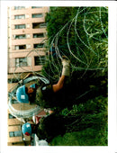 1995 TROOPS REMAIN RED ALERT DESPITE JEROME DELAY WRITER UNITED COUNTRY - Vintage Photograph