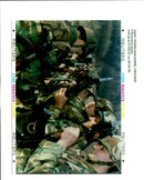 1995 CROATIAN PRESIDENT FRANJO TUDJMAN VISITED THE ARMY NIKOLA SOLIC WAR WRITER - Vintage Photograph