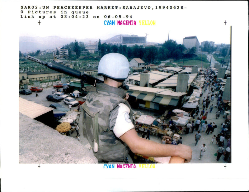 1994 BOSNIAN SERB SNIPERS ARE STILL NIKOLA SOLIC WRITER FRENCH COUNTRY FRANCE - Vintage Photograph