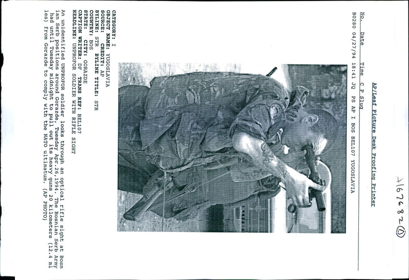 1994 THE BOSNIAN SERB ARMY HAD UNTIL TUESDAY MIDNIGHT PUL TITLE WRITER COUNTRY - Vintage Photograph