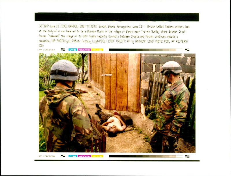 1993 CONFLICTS BETWEEN CROATS AND MUSLMA CONTINUES DESPI ANTHONY UNITED BRITISH - Vintage Photograph