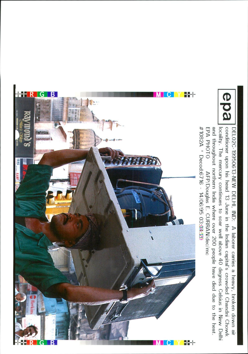 1995 THE MERCURY CONTINUES SOAR WELL ABOVE DEGRESS CELSIUS NEW DEL AIR DIED - Vintage Photograph