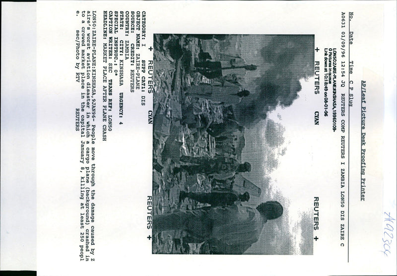 1996 LON ZAIRE PLANE KINSHASA RTV REUTERS AIRCRAFT WRITER CAPITAL COUNTRY - Vintage Photograph