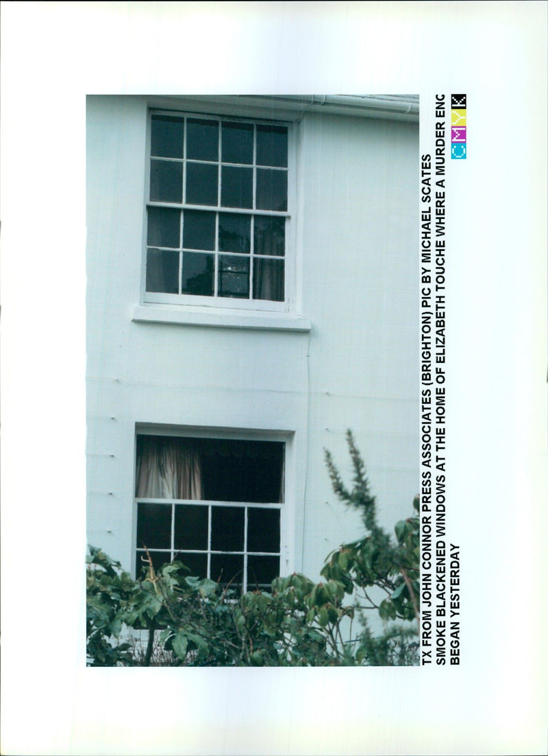 MURDERED WOMAN FOUND DEAD HER HOME POLICE MICHAEL ELIZABETH PRESS JOHN - Vintage Photograph