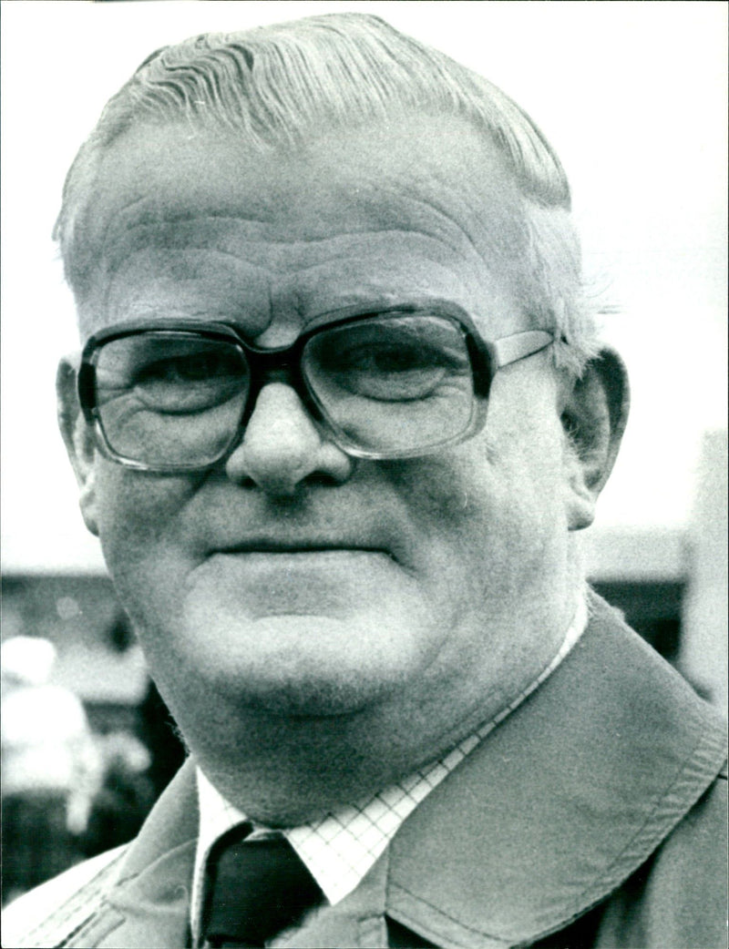 1983 MMMCCOURT TRAINER BLOODSTOCK WANTAGE OXON FEB COPYRIGHT PHOTO BESPIX - Vintage Photograph