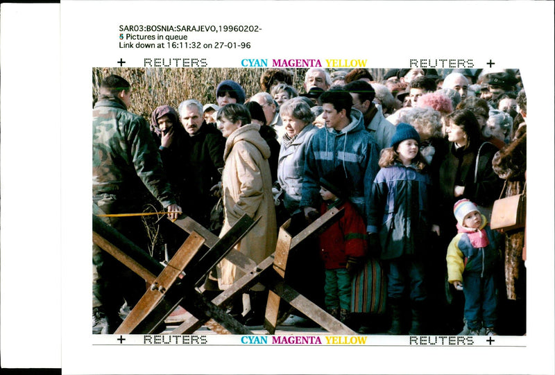 1996 LEAF PICTURE DESK PROOF DANILO KRSTANOVIC ROSS TITLE WRITER COUNTRY - Vintage Photograph