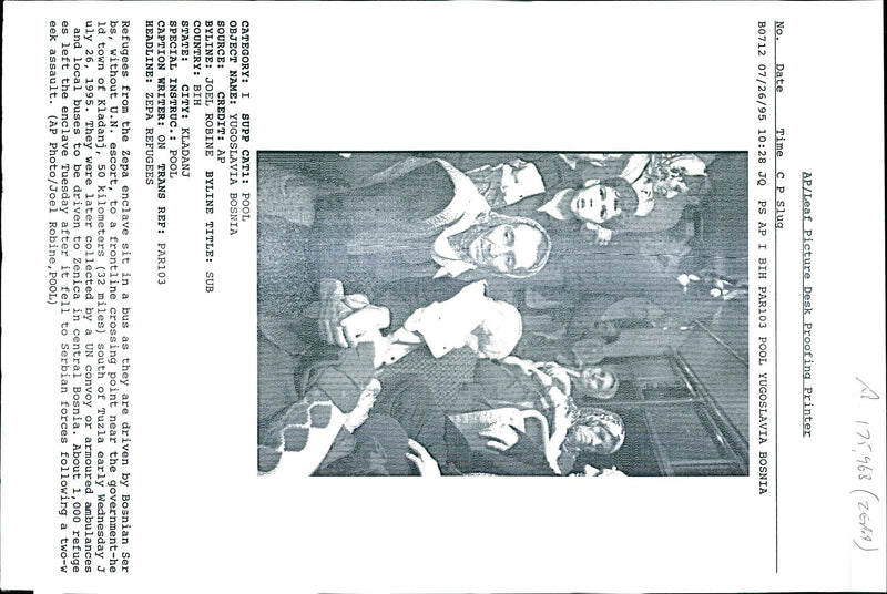 1995 ABOUT REFUGE LEFT THE ZEPA ENCLA JOEL ROBINE TITLE WRITER COUNTRY EARLY - Vintage Photograph