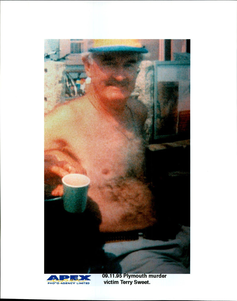 1995 PLYMOUTH MURDER VICTIM TERRY SWEET APEX PHO AGENCY LIMITED - Vintage Photograph