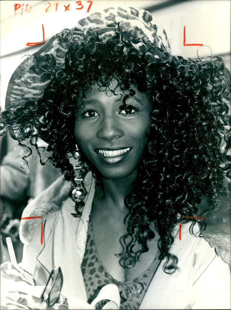 Sinitta - Vintage Photograph