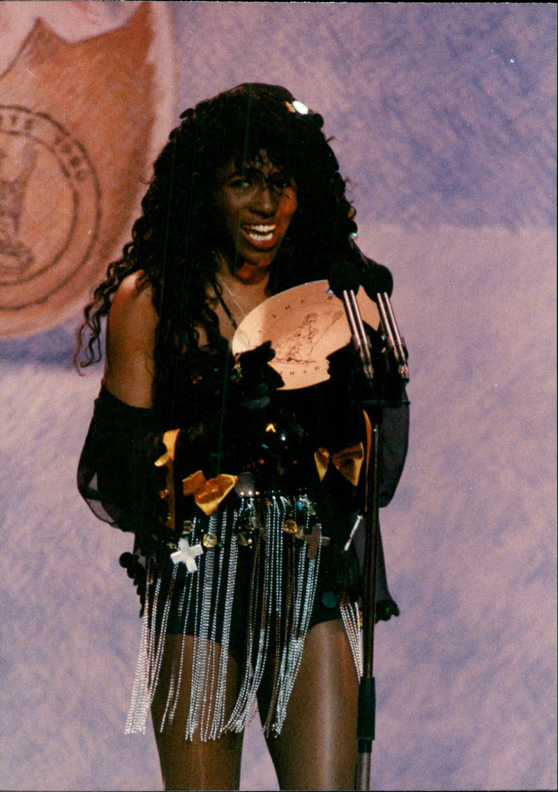 Sinitta - Vintage Photograph